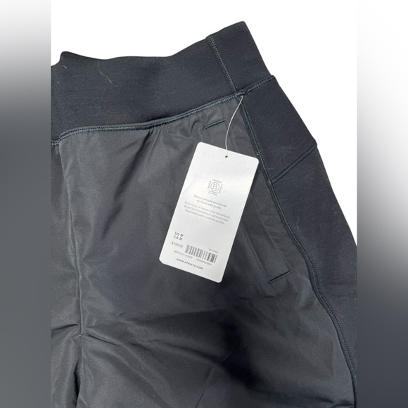 NEW Athleta Get Set Hybrid Joggers Size Medium Black Casual Athleisure - Picture 6 of 9